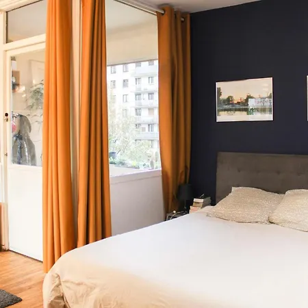 Nice Spacious Nest Close To Paris Apartament *